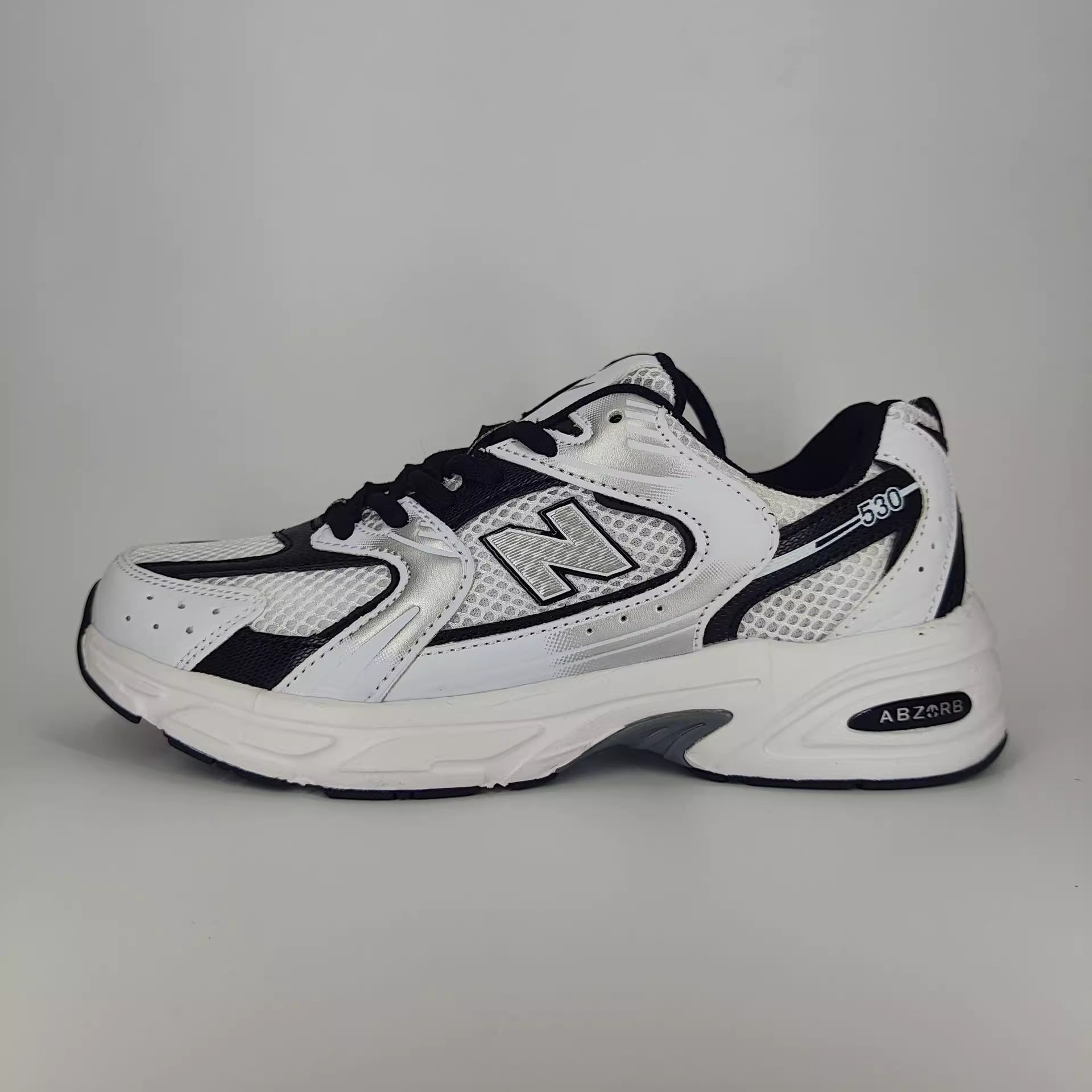 New Balance 530
