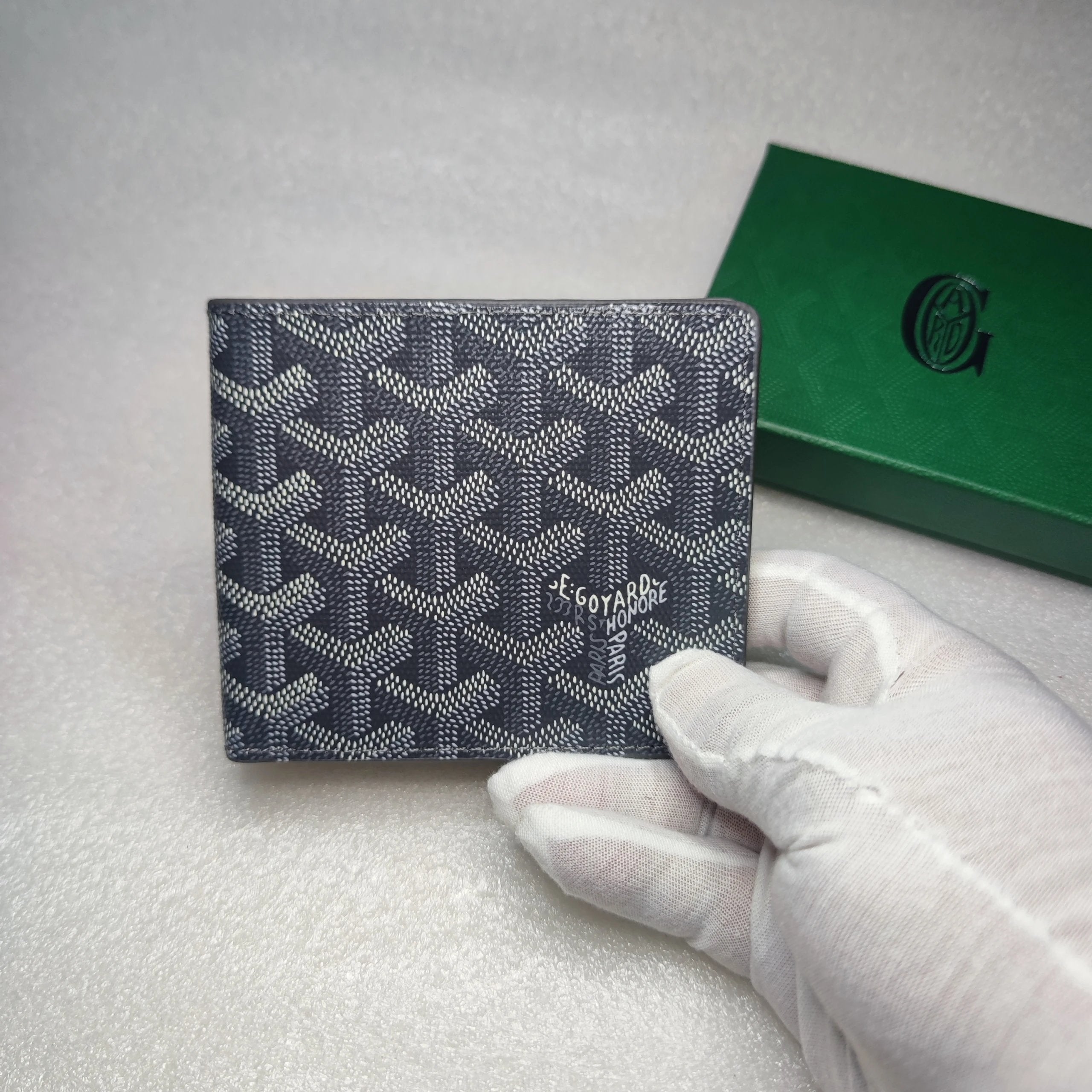 Portefeuille Goyard